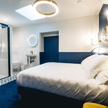 Hotel Saintchristophe Houdan Екстер'єр фото