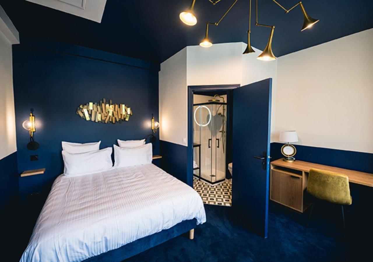 Hotel Saintchristophe Houdan Екстер'єр фото