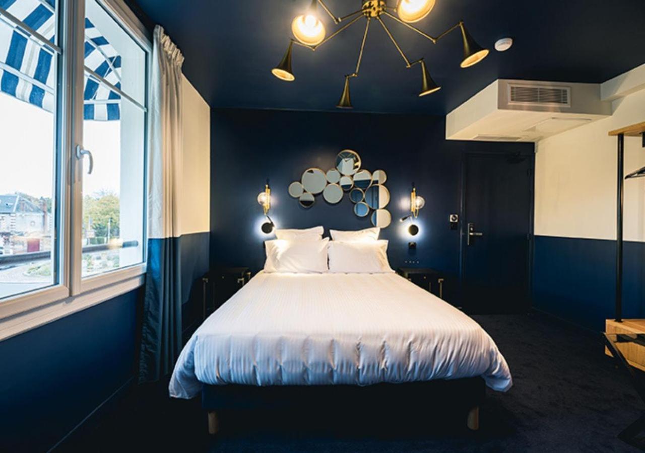 Hotel Saintchristophe Houdan Екстер'єр фото